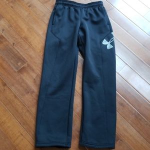 UA Storm cold gear sweatpants